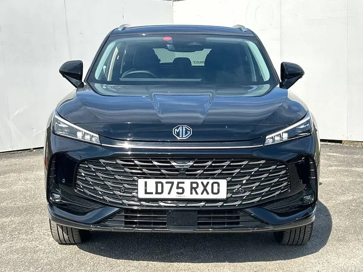 Używany MG HS Trophy 224 KM (164 kW) 2025 Czarny SUV