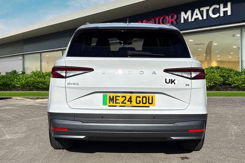 Used Skoda Enyaq iV 210 kW (286 HP) 2024 White SUV