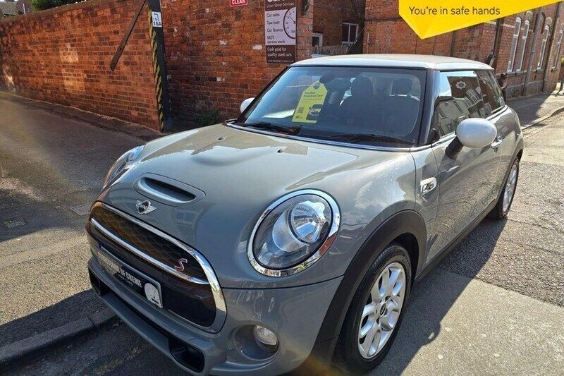 Used 2017 Mini Cooper S Hatchback | £11,290 (A bit pricey) - Image 1/1