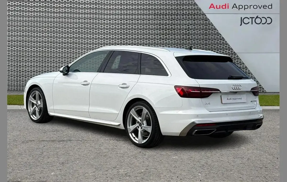 Used Audi A4 S-Line 200 HP (147 kW) 2024 White Estate