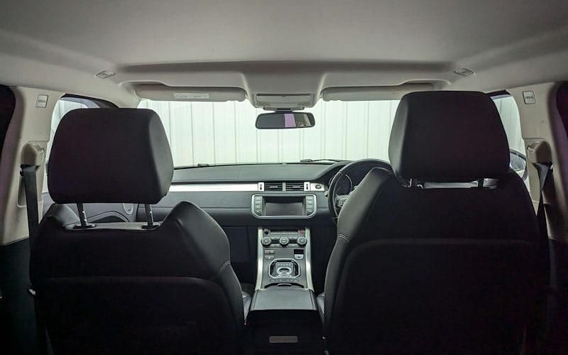 Used Land Rover Range Rover evoque Pure 190 HP (139 kW) 2015 Hatchback