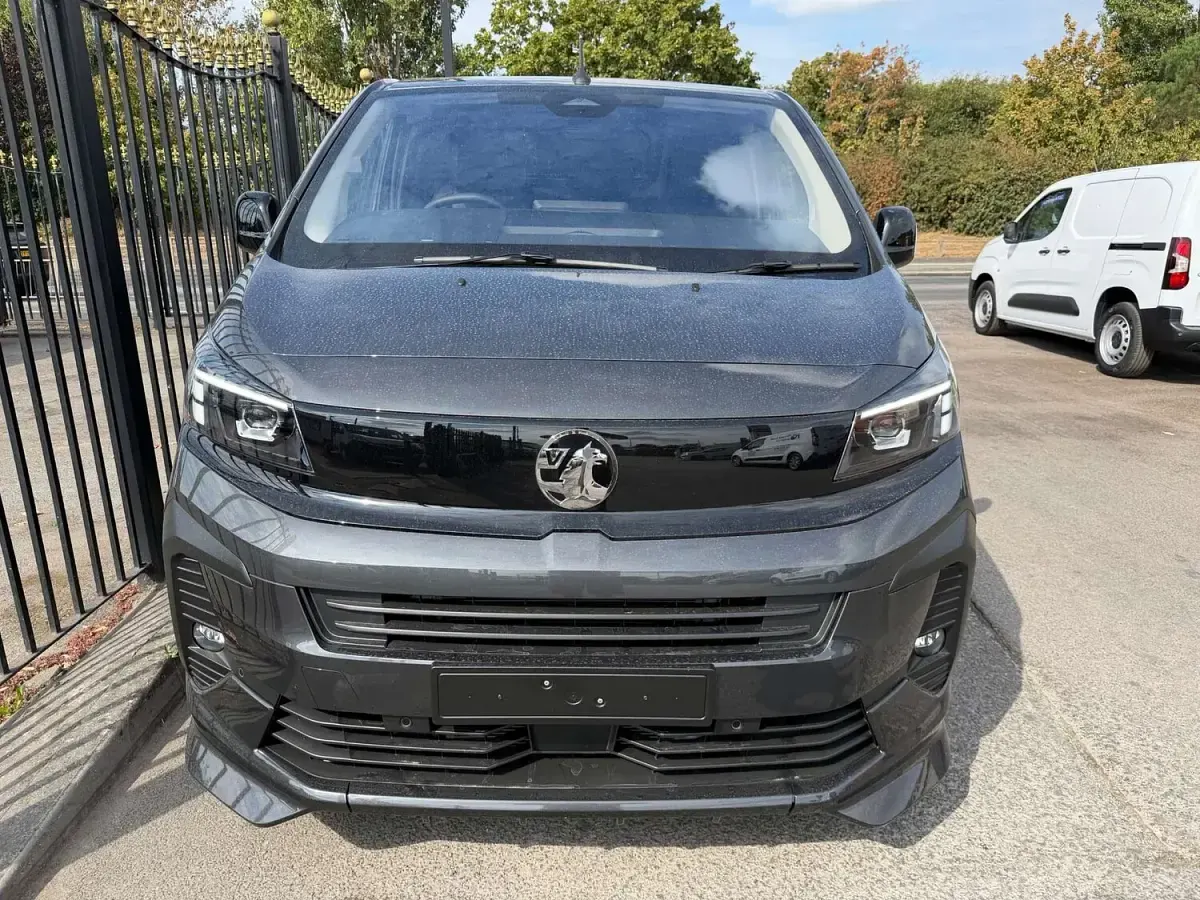 New Vauxhall Vivaro S 180 HP (132 kW) 2026 Unknown MPV