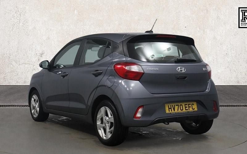 Used Hyundai i10 SE 67 HP (49 kW) 2023 Hatchback