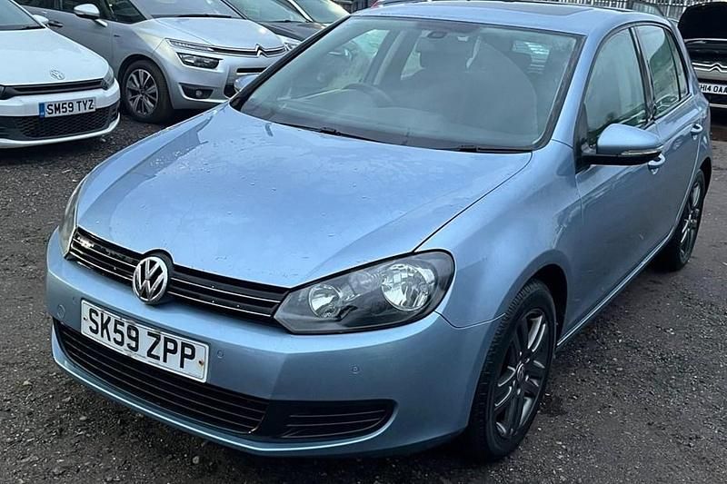 Blue Used 2009 VW Golf VI SE Hatchback | £2,999 (Good price) - Image 1/1