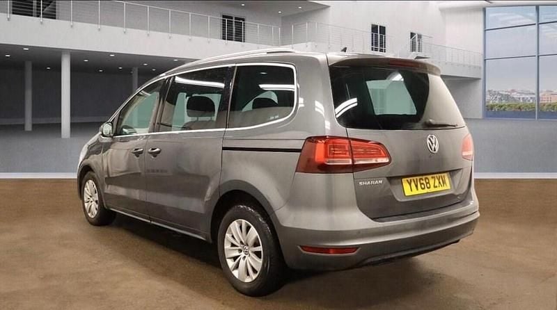 Used VW Sharan SE 150 HP (110 kW) 2019 Grey MPV