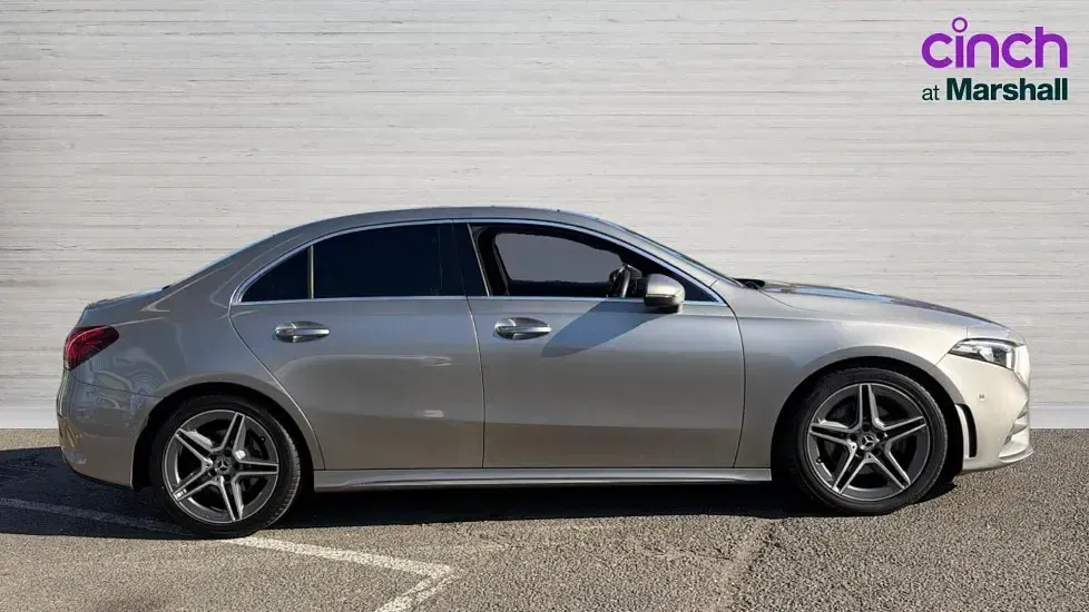 Used Mercedes A200 AMG Line Premium Plus 163 HP (119 kW) 2019 Silver Sedan