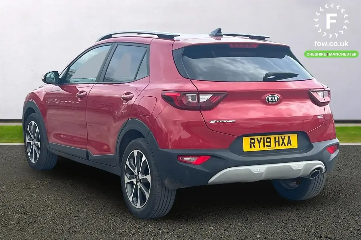 Used Kia Stonic 120 HP (88 kW) 2019 Red SUV
