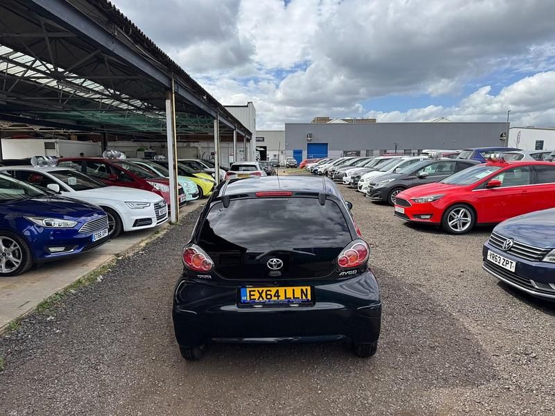 Used Toyota Aygo Style 68 HP (50 kW) 2014 Black Hatchback