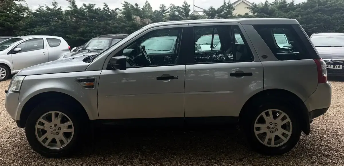 Used Land Rover Freelander 2 161 HP (118 kW) 2007 Silver SUV