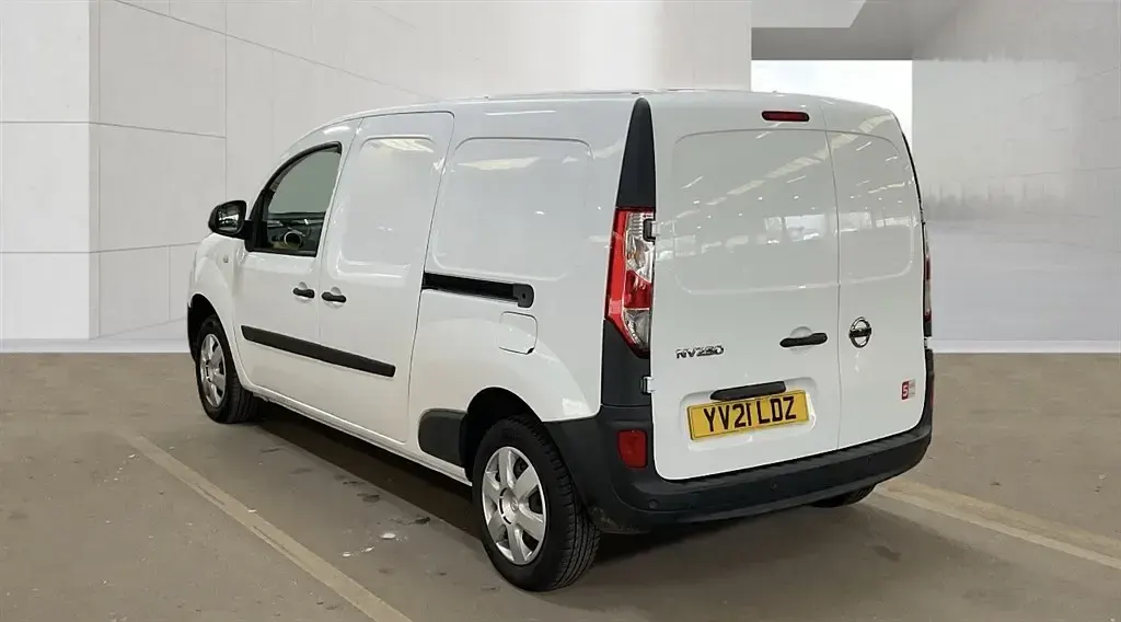 Używany Nissan NV250 Acenta 95 KM (69 kW) 2021 Biały Van