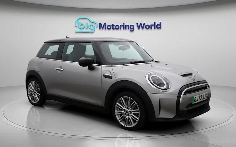 Used Mini Cooper Level 2 135 kW (184 HP) 2023 Hatchback