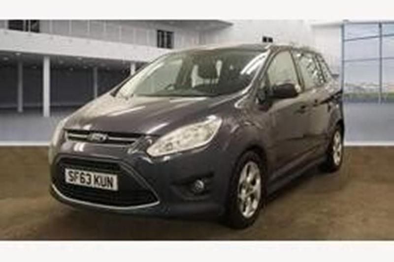 Blue Used 2013 Ford Grand C-Max Zetec MPV | £1,975 (Fair price) - Image 1/1