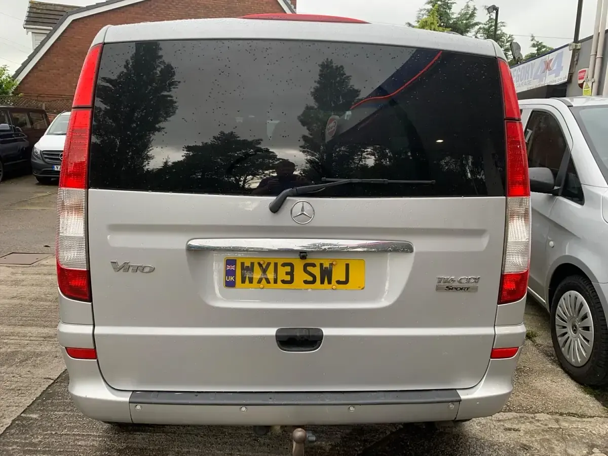 Used Mercedes Vito 165 HP (121 kW) 2013 Silver Van