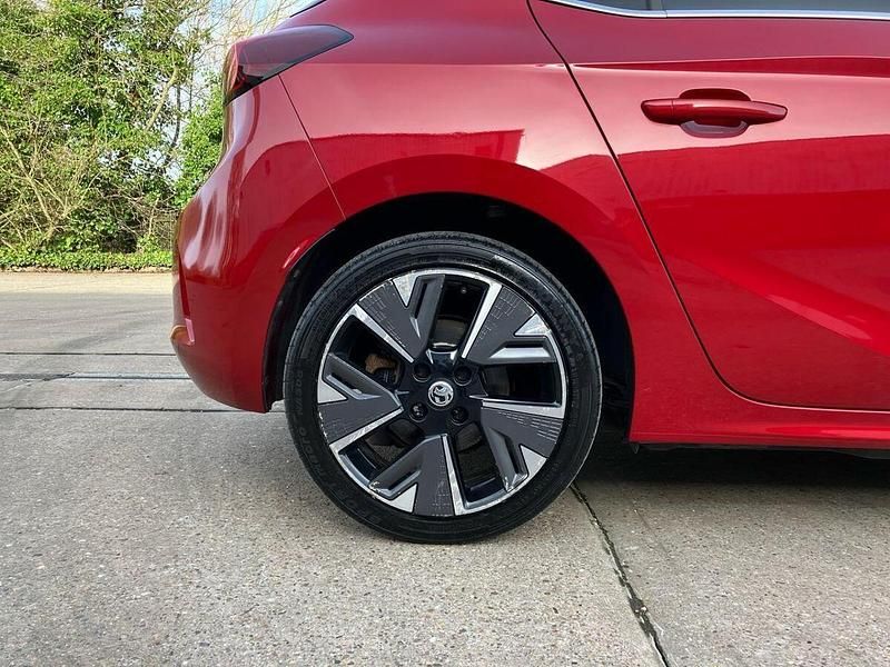 Used Vauxhall Corsa-e Elite 98 kW (134 HP) 2021 Red Hatchback