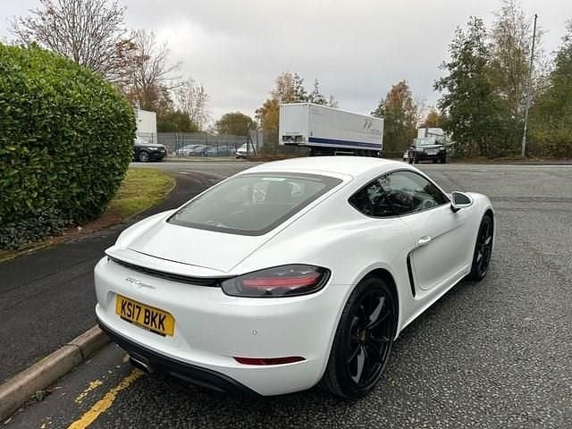 Used Porsche 718 Cayman 300 HP (220 kW) 2017 White Coupe