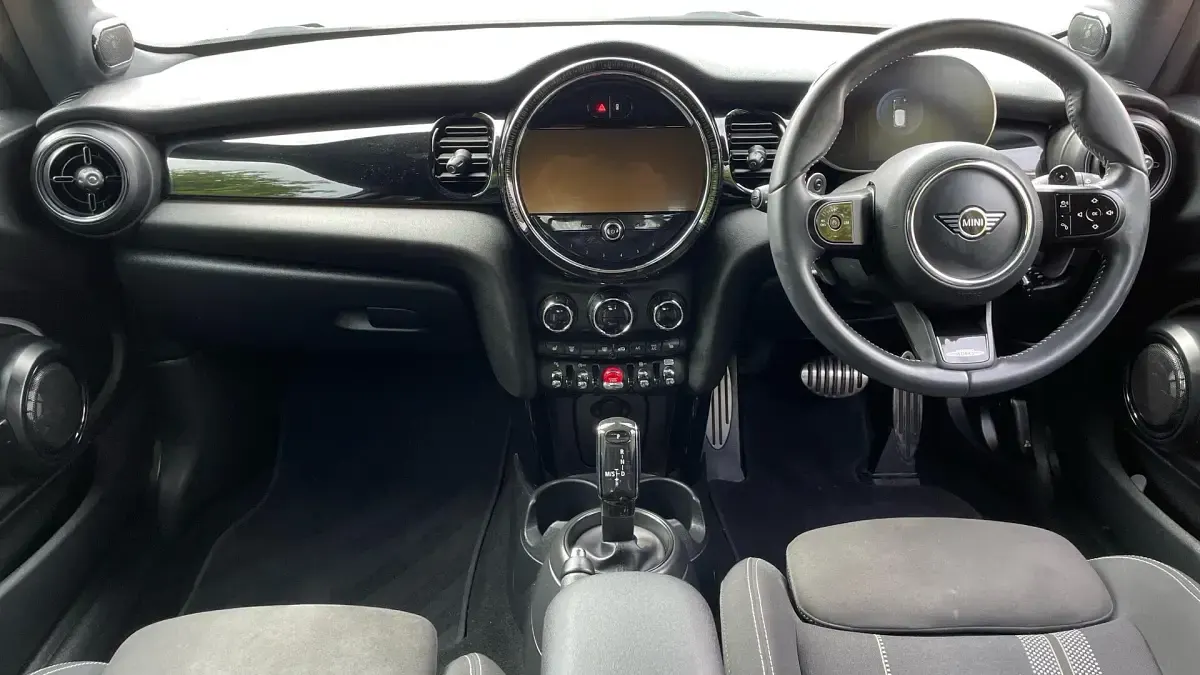 Used Mini Cooper S Hatch 176 HP (129 kW) 2023 Red Hatchback