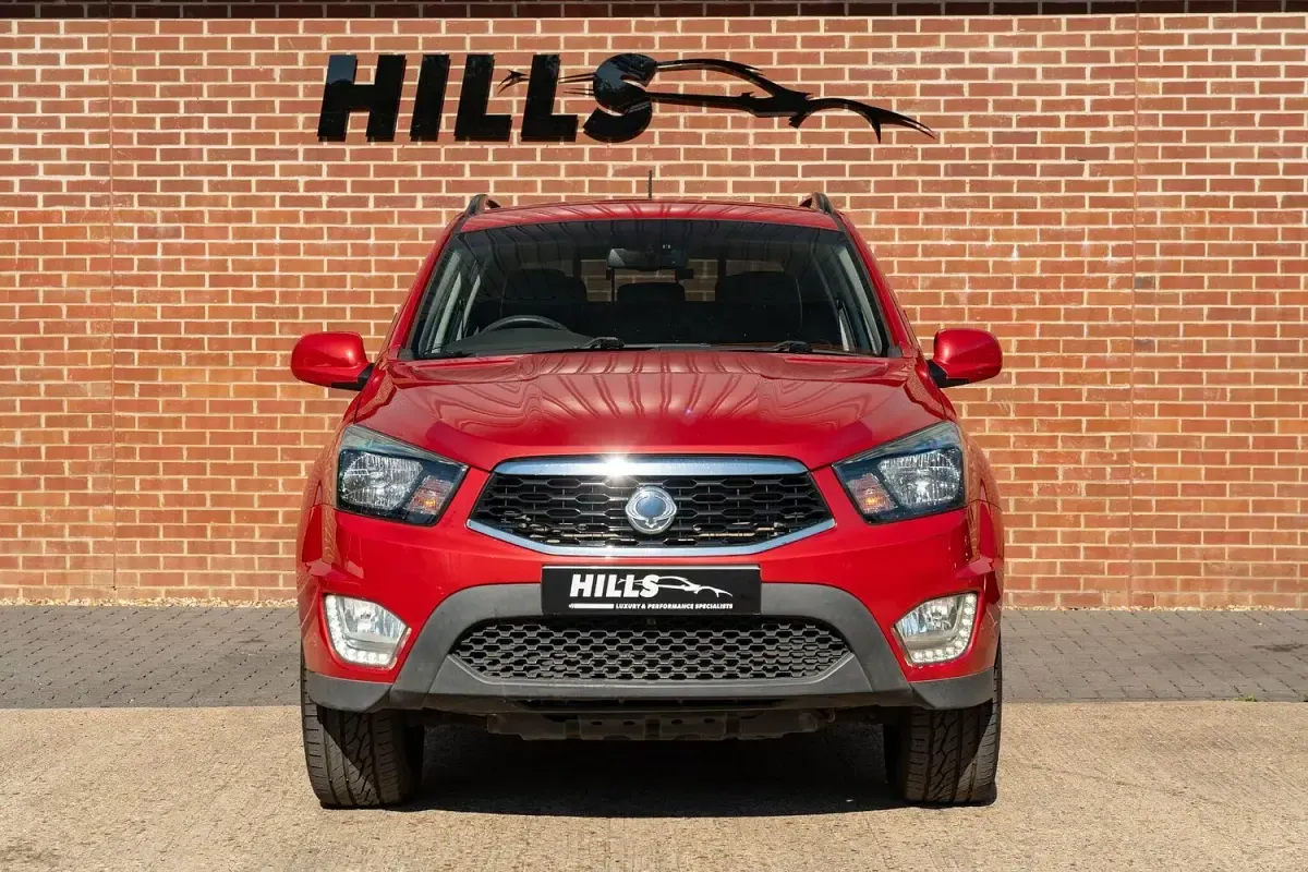 Used SsangYong Musso 181 HP (133 kW) 2018 Red Pickup