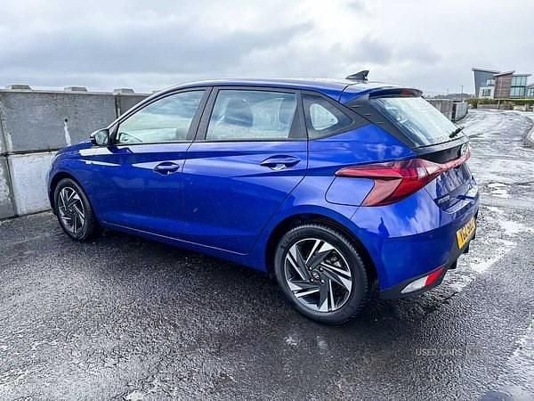 Used Hyundai i20 SE 100 HP (73 kW) 2023 Blue Hatchback