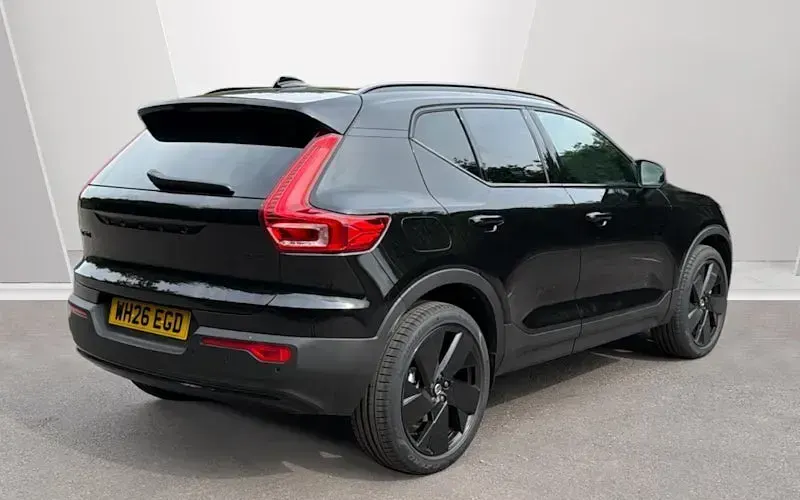 Used Volvo XC40 Plus 197 HP (144 kW) 2026 Black SUV
