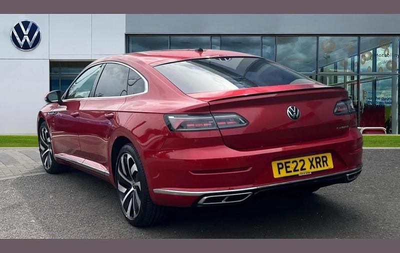 Usado VW Arteon R-line 218 HP (160 kW) 2022 Vermelho Carrinha