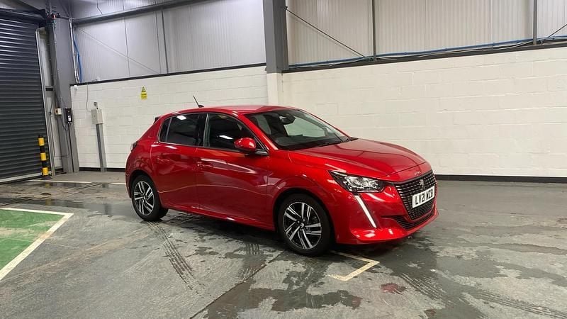 Red Used 2021 Peugeot 208 Allure Hatchback | £11,998 (Good price) - Image 1/4