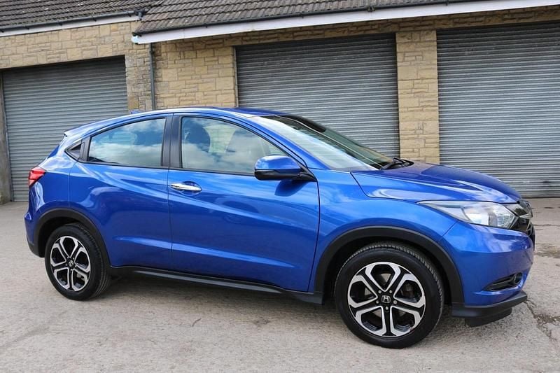 Used Honda HR-V SE 130 HP (95 kW) 2017 Blue SUV
