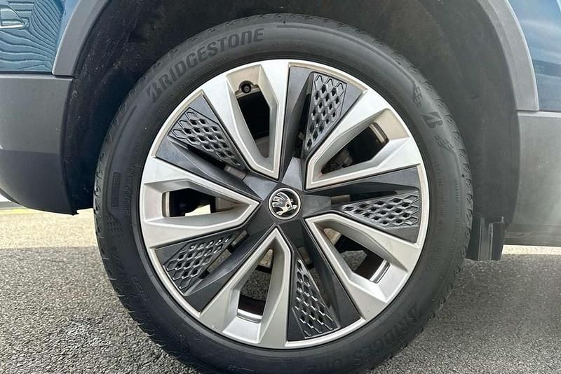 Second-hand Skoda Karoq SE L 150 CP (110 kW) 2024 Albastru SUV