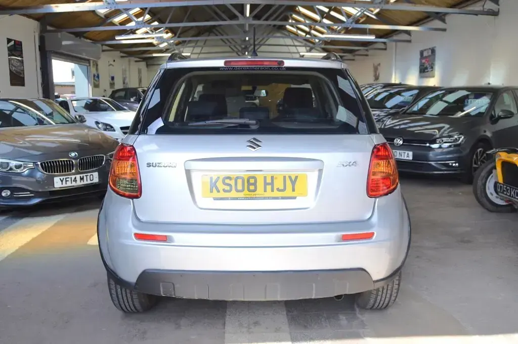 Used Suzuki SX4 GL 2008 Silver Hatchback