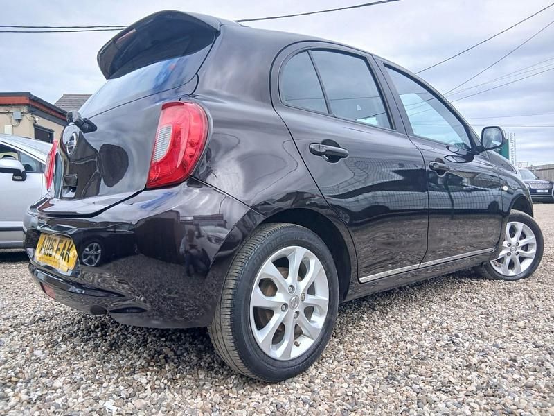 Begagnad Nissan Micra Acenta 2016 Svart Halvkombi