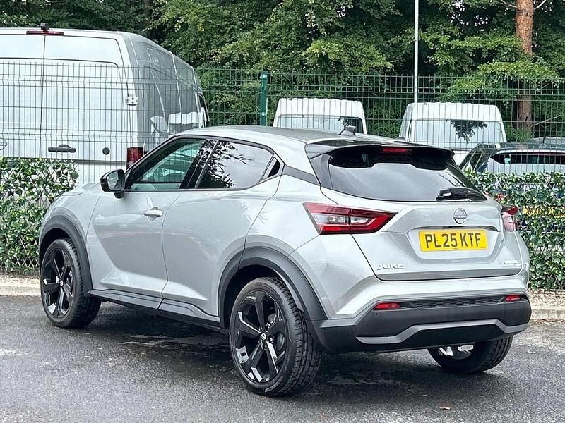 Used Nissan Juke Tekna 143 HP (105 kW) 2025 Silver SUV