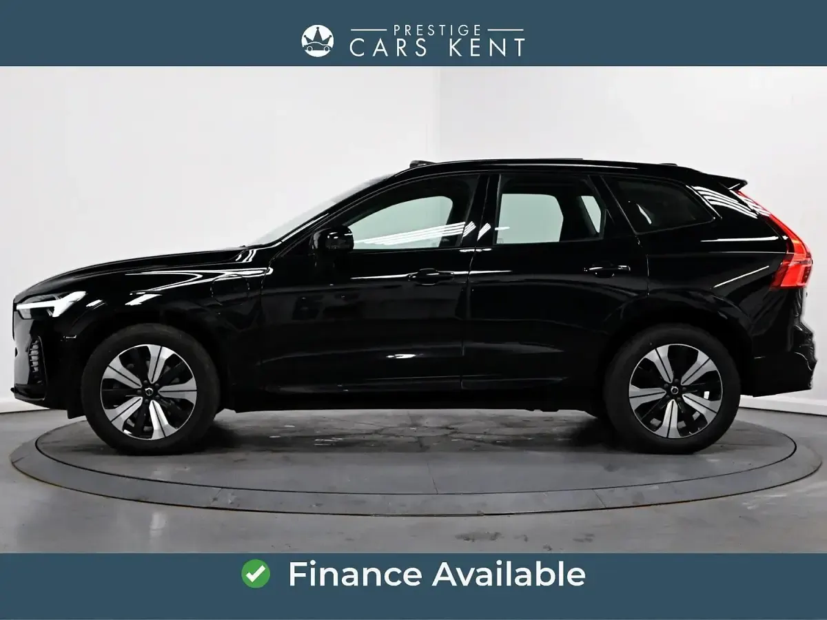 Used Volvo XC60 Plus 350 HP (257 kW) 2023 Black SUV