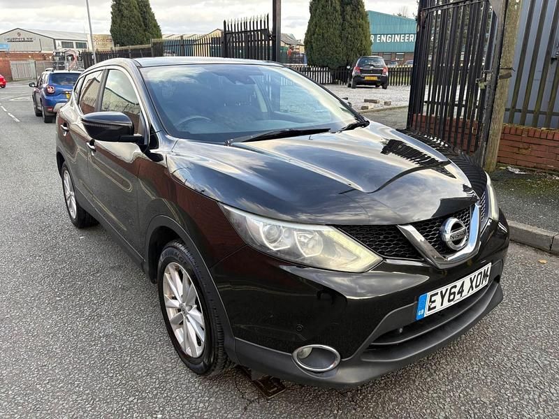 Used Nissan Qashqai Acenta Premium 110 HP (80 kW) 2014 Black SUV