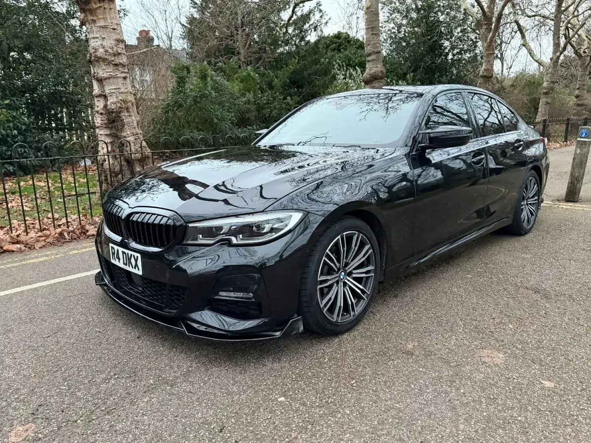 Used BMW 318 M Sport 2020 Black Sedan