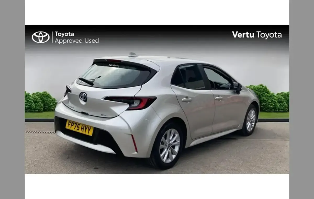 Used Toyota Corolla 196 HP (144 kW) 2025 Silver Hatchback