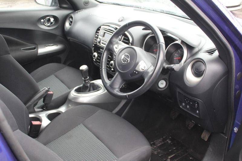 Used Nissan Juke Acenta 110 HP (80 kW) 2017 Blue SUV