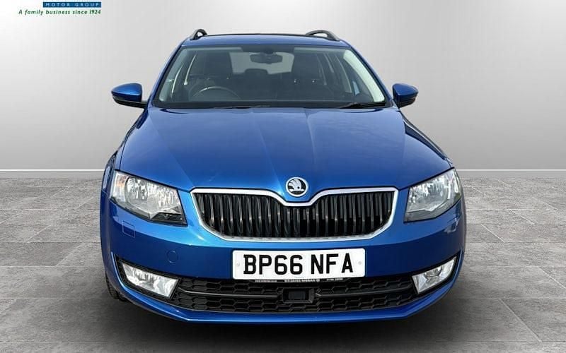 Used Skoda Octavia SE L 150 HP (110 kW) 2016 Blue Hatchback