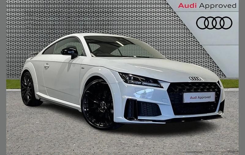 Used Audi TT Black Edition 241 HP (177 kW) 2021 White Coupe