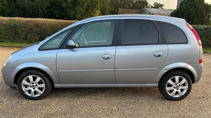 Used Vauxhall Meriva 2005 Silver MPV