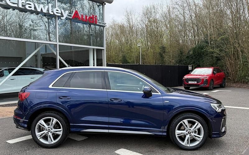 Used Audi Q3 S-Line 150 HP (110 kW) 2023 SUV