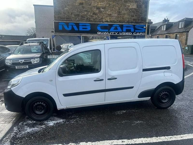 White Used 2015 Renault Kangoo MPV | £4,995 (Fair price) - Image 1/4