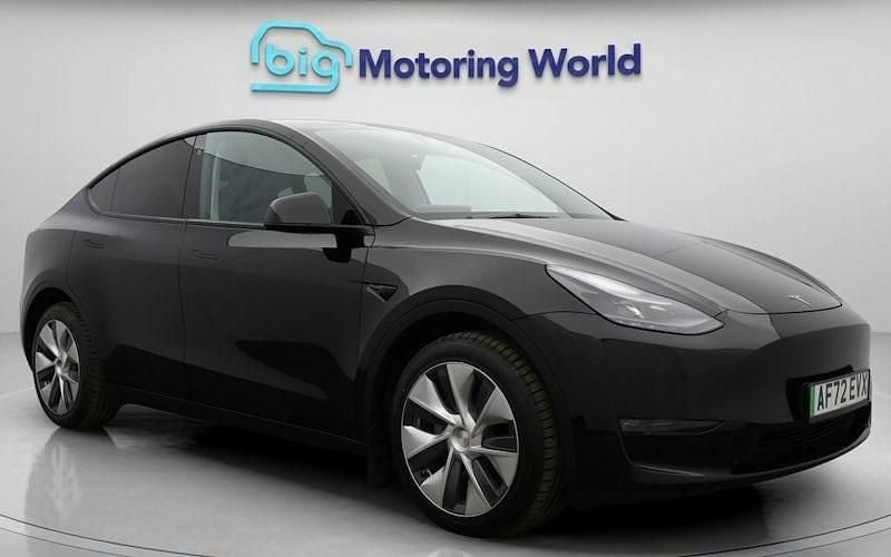 Used 2025 Tesla Model Y Long Range AWD SUV | £22,300 (Super price) - Image 1/4