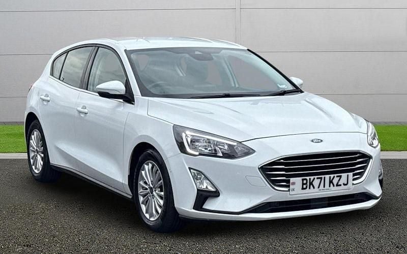 White Used 2021 Ford Focus Titanium Hatchback | £13,499 (Fair price) - Image 1/4