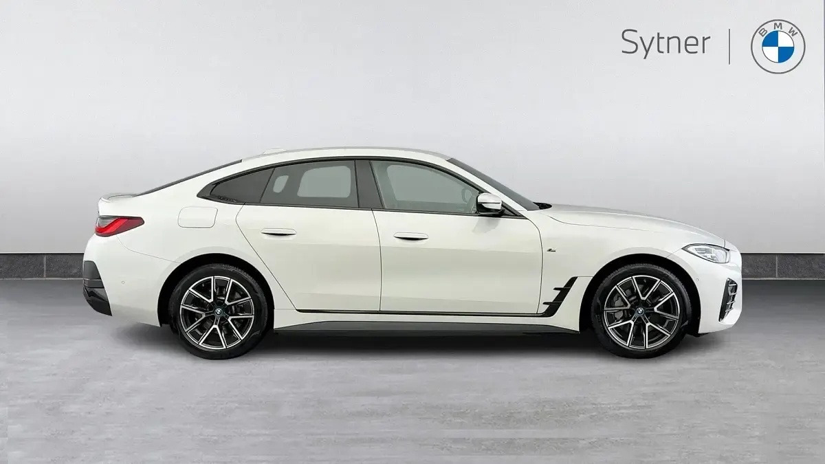 Used BMW i4 M Sport 246 kW (335 HP) 2022 White Sedan