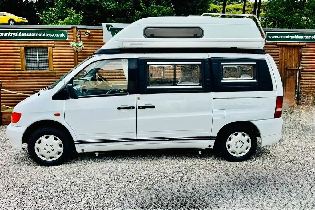 Used Mercedes Vito 130 HP (95 kW) 1998 White Van