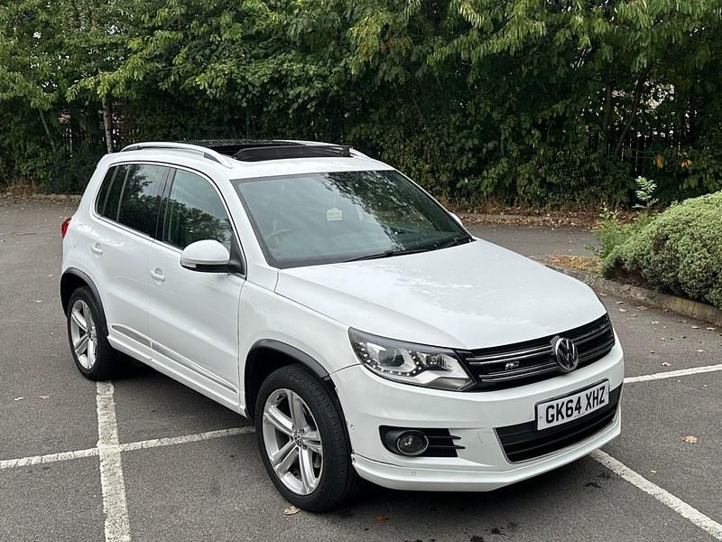 White Used 2014 VW Tiguan R-line SUV | £7,650 (Fair price) - Image 1/4