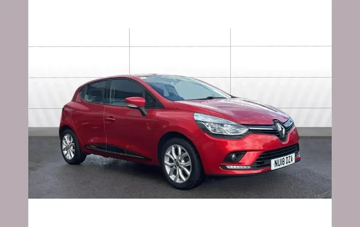 Used Renault Clio Dynamique 120 HP (88 kW) 2018 Hatchback