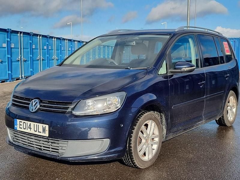 Begagnad VW Touran SE 105 HK (77 kW) 2014 Blå Minibuss