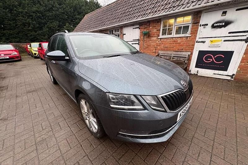 Used Skoda Octavia SE L 150 HP (110 kW) 2019 Grey Estate