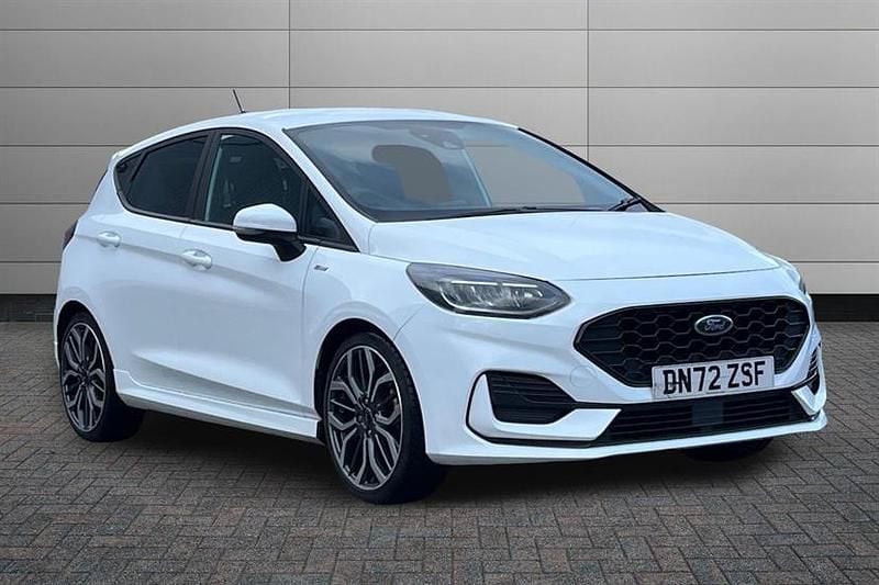 Used Ford Fiesta ST-Line X 125 HP (91 kW) 2023 Frozen white Hatchback