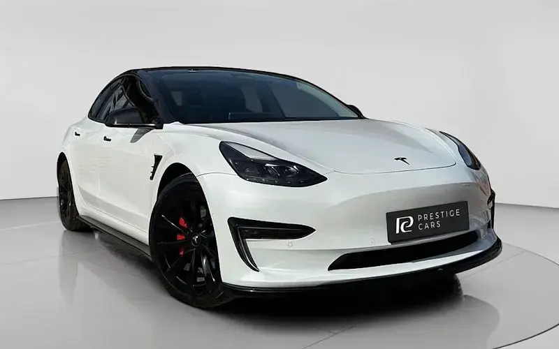 Used Tesla Model 3 Long Range AWD 258 kW (351 HP) 2022 Sedan